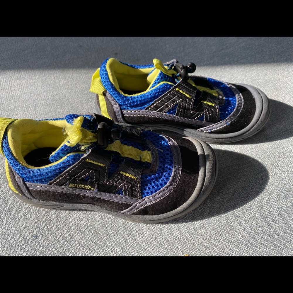 Northside Toddler Water Shoes Size 8